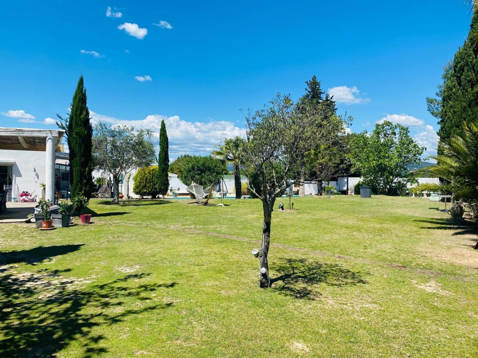 Domaine De La Sourco - Villa, Maisons & Chalet, Magnifique Havre De Paix En Provence 普罗旺斯地区特朗 外观 照片
